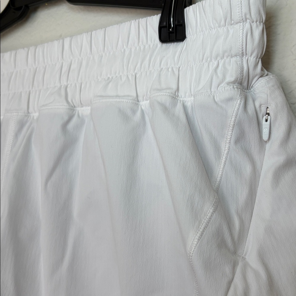 NEW Lululemon Track That Short *5" White Size 12 large - Picture 6 of 9